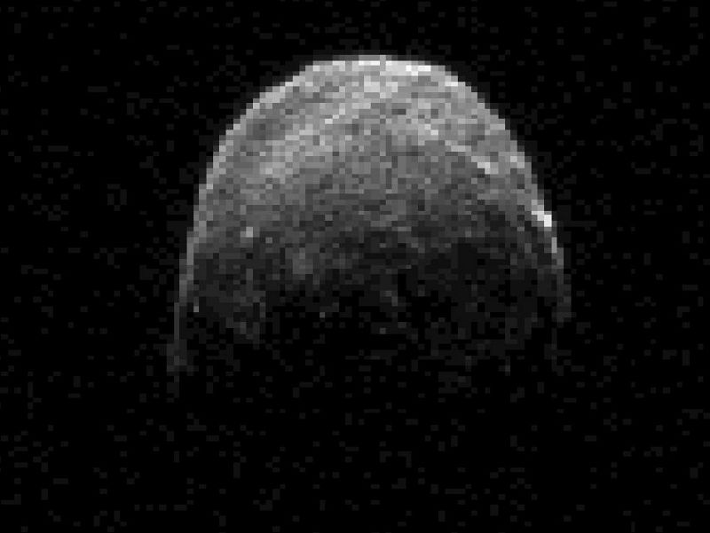 La NASA captura nuevas imágenes del gran asteroide 2005 YU55 en su paso junto a la Tierra