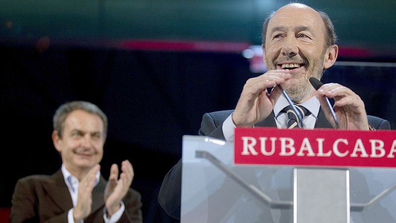 Zapatero asegura que "nada hubiese sido posible" sin Rubalcaba en la derrota de ETA
