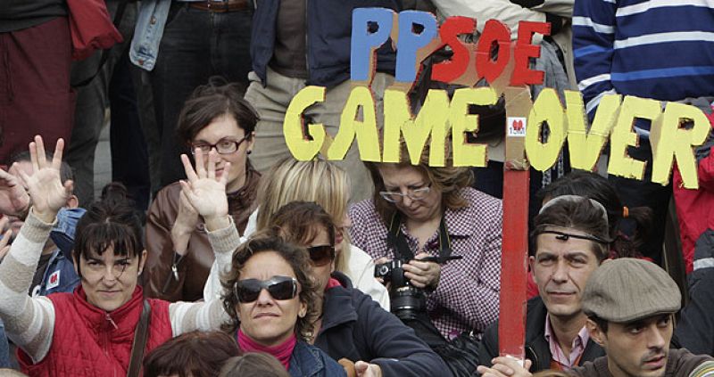 Integrantes del 15M piden voto nulo para pasar de la protesta a la propuesta