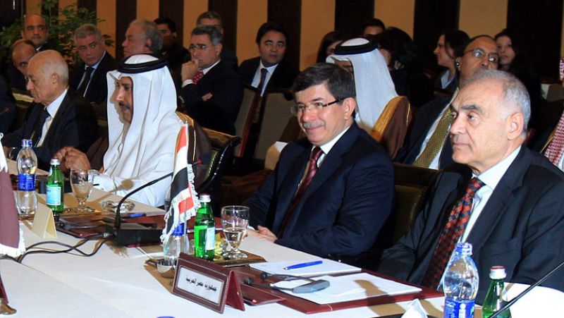 La Liga Árabe aprueba sanciones económicas contra Siria