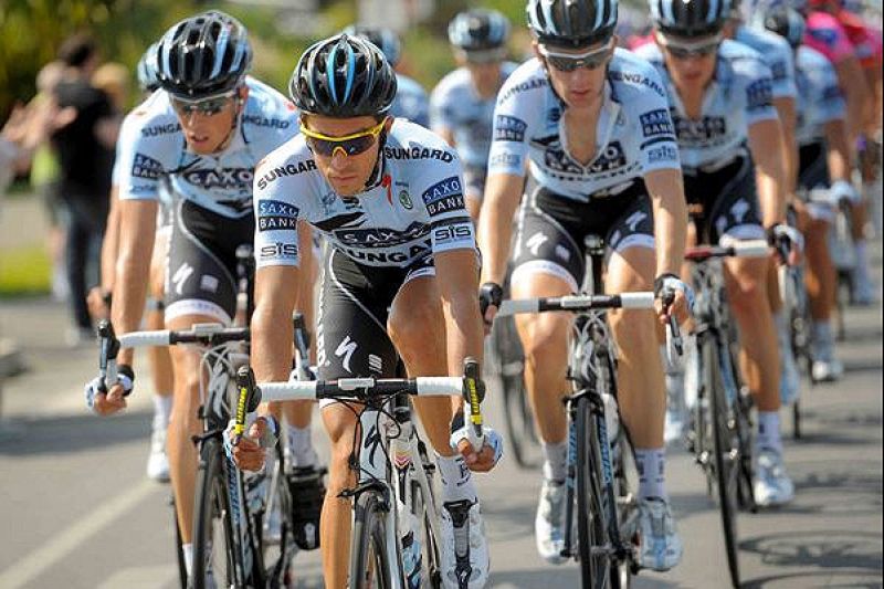 Contador se presenta con el Saxo Bank