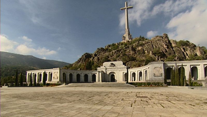La Comisión de Expertos sobre el Valle de los Caídos recomienda trasladar los restos de Franco