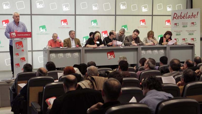 Lara llama a la movilización "permanente" frente a recortes que se avecinan