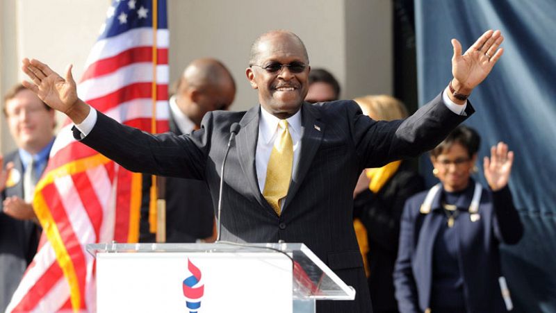 Herman Cain abandona su candidatura republicana para las presidenciales de 2012