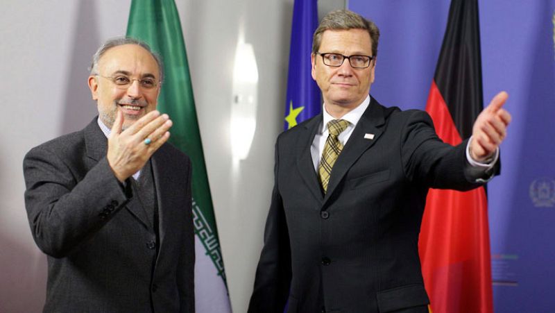 La comunidad internacional promete su apoyo a Afganistán hasta 2024 a cambio reformas