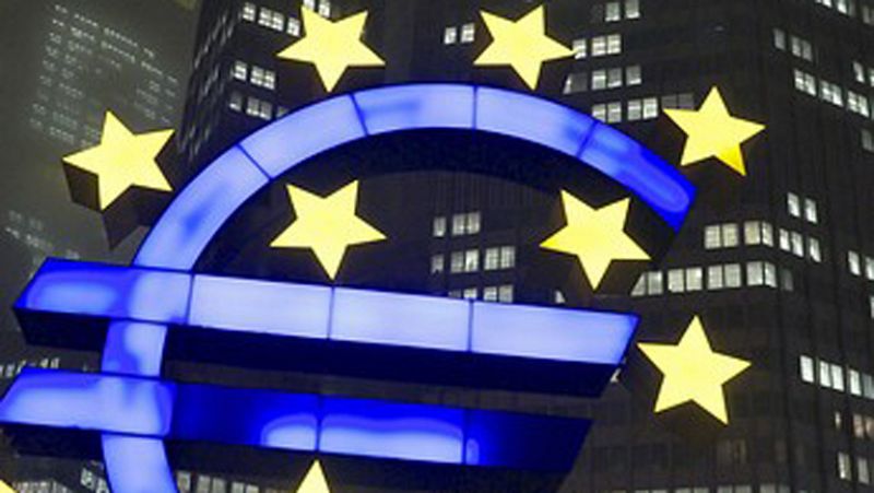 El BCE descarta una mayor intervención en el mercado de deuda pública y rebaja los tipos al 1%