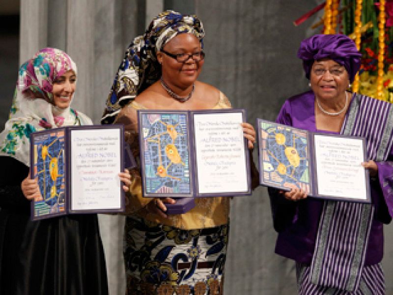 Johnson Sirleaf homenajea con el Nobel de la Paz a todas las mujeres del mundo