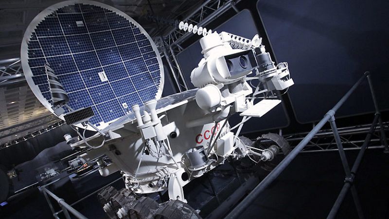 La NASA desempolva algunos de sus tesoros espaciales en Madrid