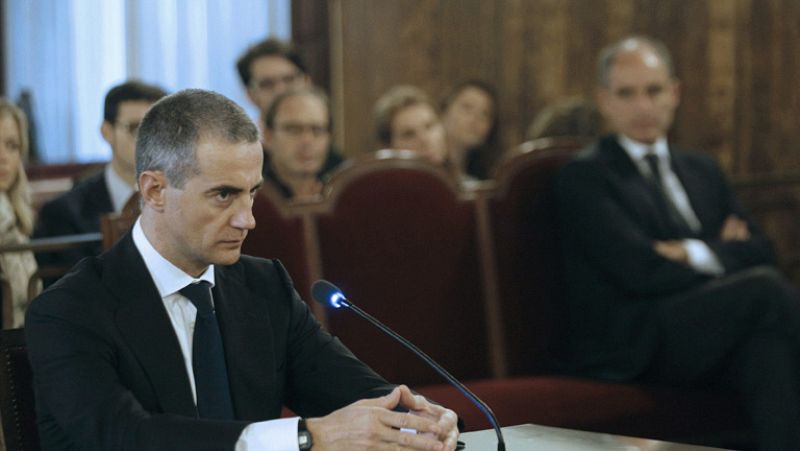 Una empleada de 'Gürtel' justifica haber implicado a Camps porque estaba "enfadada"