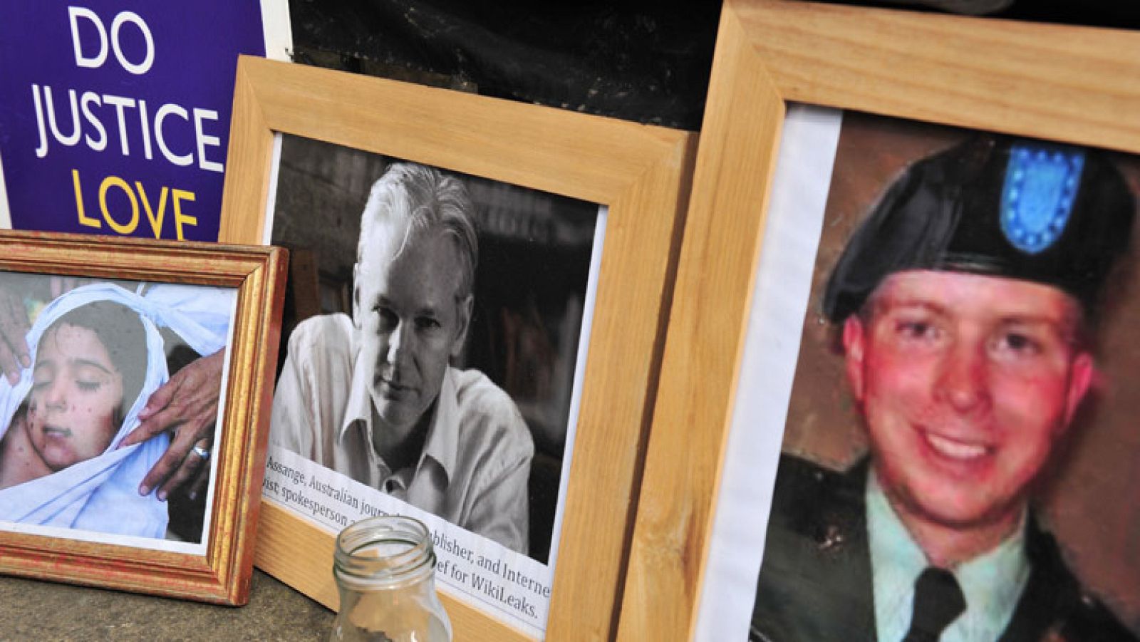 El soldado que filtró información secreta a WikiLeaks comparece por primera vez ante el juez