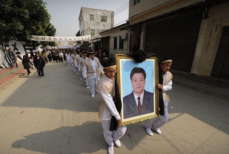 Las autoridades exigen la rendición del "pueblo rebelde" chino de Wukan