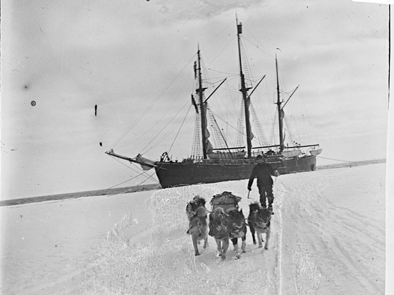 Fram, el barco que flotaba sobre el hielo durante la conquista del Polo Sur