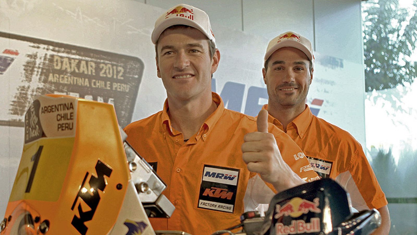 En su cuarta edición desde que se trasladara a Latinoamérica, el Rally Dakar 2012, que se celebrará entre el 1 y el 15 de enero, incluirá este año un nuevo país, Perú, que se suma a un trazado que antes pasará por Argentina y Chile. "Es la carrera m