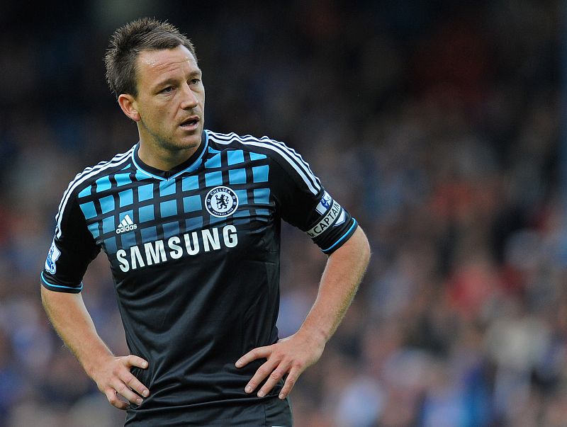 La Fiscalía británica acusa a John Terry por el insulto racista a Ferdinand