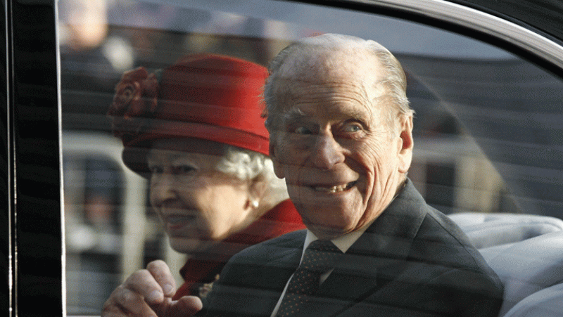Felipe, el esposo de la reina Isabel II de Inglaterra, operado con éxito de una arteria coronaria