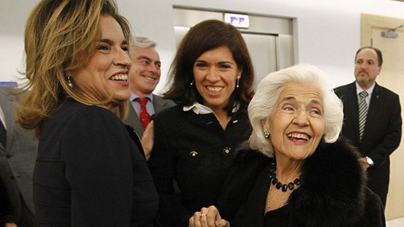 Ana Botella se convierte en la primera alcaldesa de Madrid
