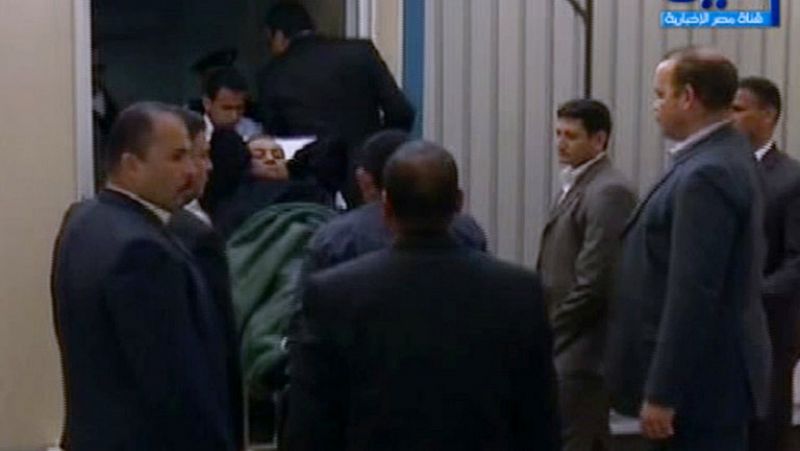 Se reanuda el juicio contra el expresidente egipcio Hosni Mubarak por la represión