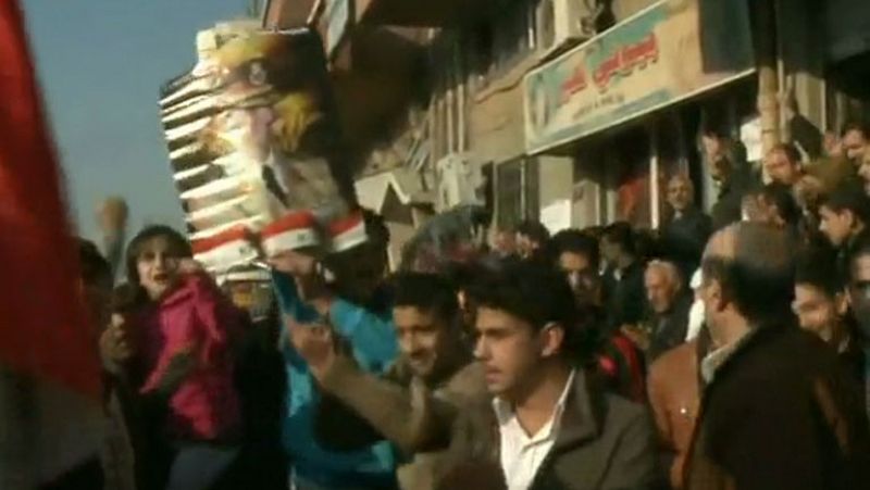 La presencia de los observadores no impide un nuevo viernes de protestas en Siria