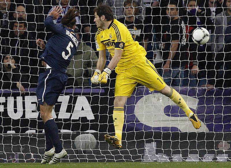 Casillas, elegido mejor portero de 2011 por la IFFHS