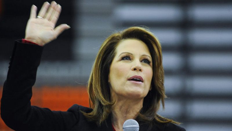 Bachmann se retira de la carrera por la candidatura presidencial tras la derrota en Iowa