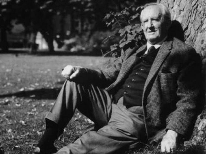 Tolkien no logró el Nobel porque su prosa no estaba "a la altura", según la Academia Sueca