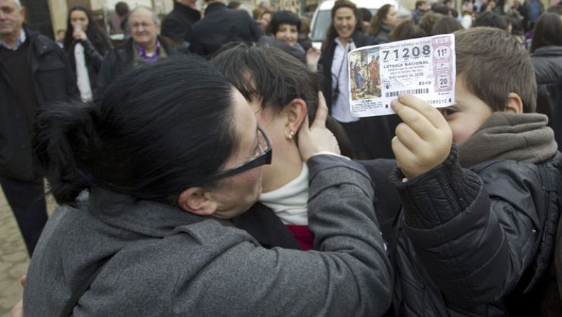 El 71.208, primer premio de El Niño, pasa de largo por Soria y cae en Burgos