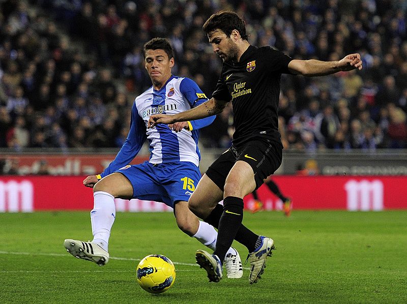 El Espanyol frena al Barça en un derbi intenso (1-1)