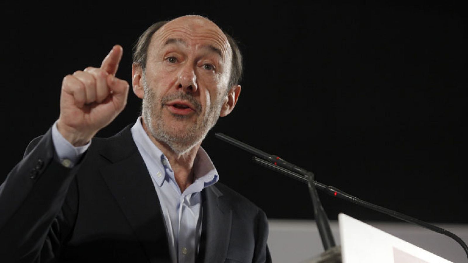 Rubalcaba resalta que en las elecciones andaluzas se "dirimirán dos modelos" para salir de la crisis | Ver