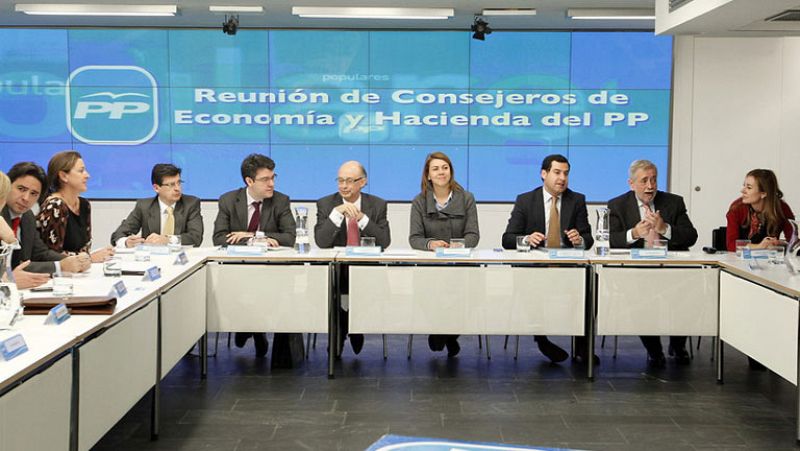 Montoro garantiza el "respeto" a la "autonomía económica" de las comunidades del PP