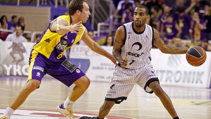 El Gescrap aprovechó la falta de contundencia del Blancos de Rueda