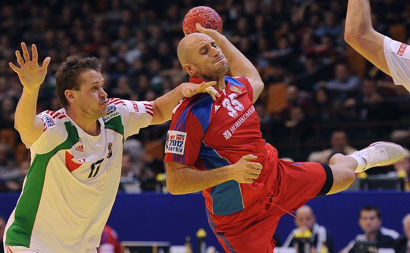 El empate (31-31) entre Hungría y Rusia, favorece a España en el Europeo de Balonmano