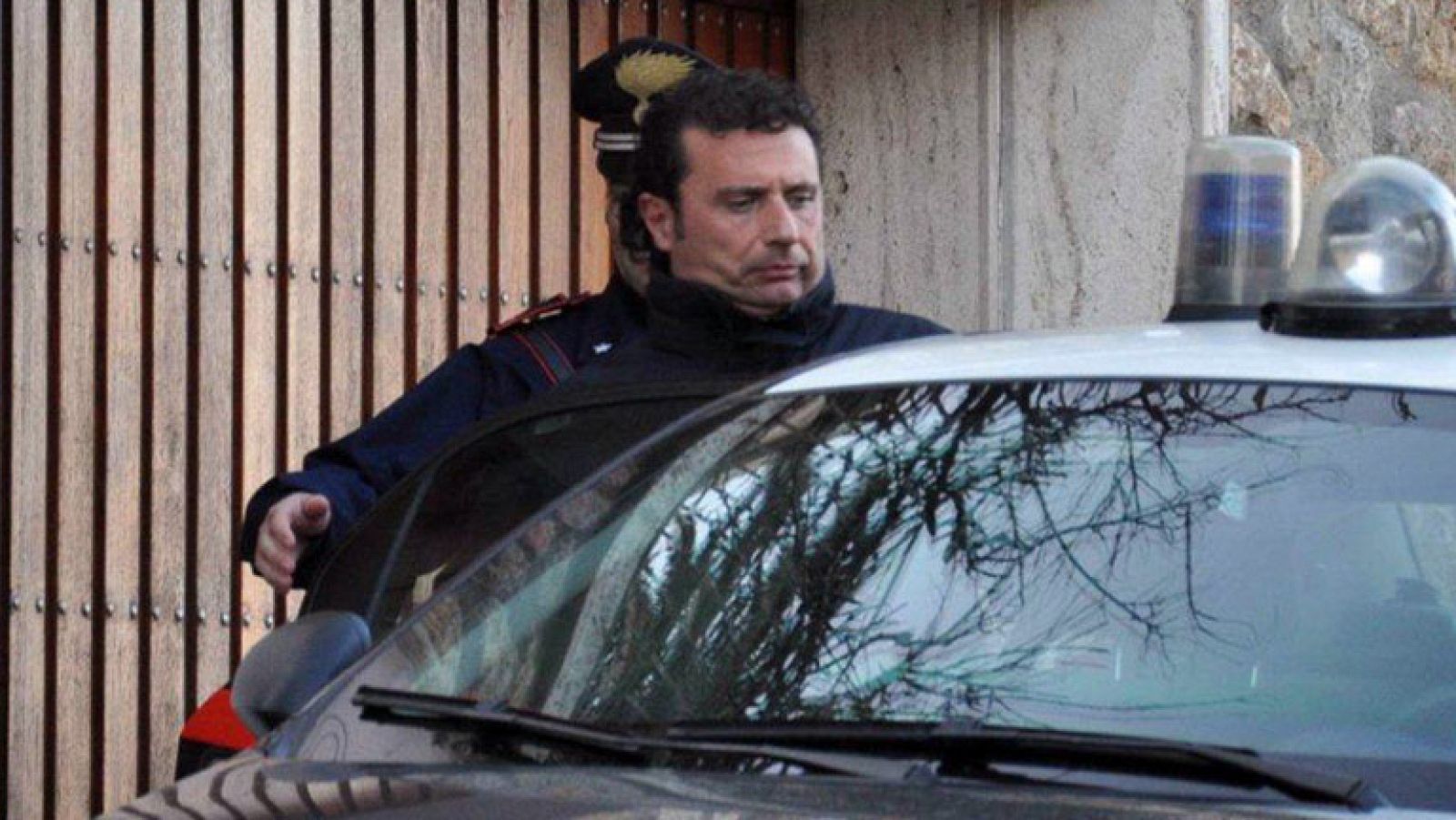 El capitán del Costa Concordia fingió estar a bordo cuando ya había abandonado el barco