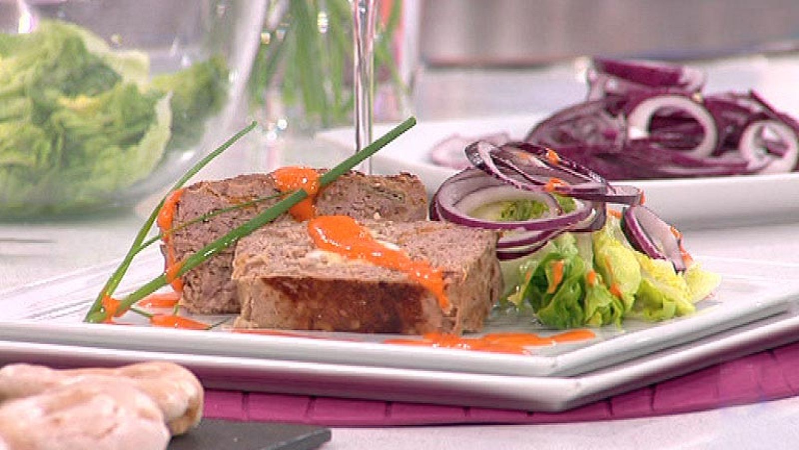 Pastel de ternera con pimientos y huevo duro (20/01/2012)