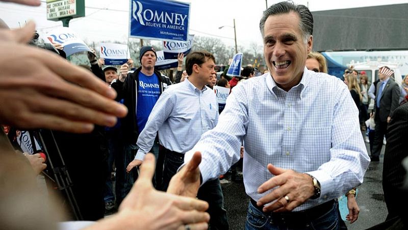 Romney busca sentenciar las primarias en Carolina del Sur entre dudas sobre su candidatura