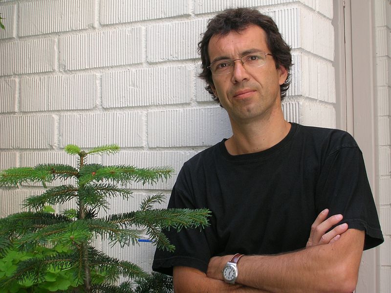 Jordi Gracia, profesor y escritor: "Cualquier tiempo pasado no fue mejor"