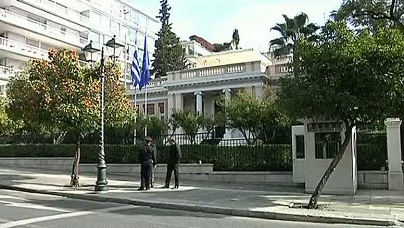 Continúan las negociaciones sobre la deuda griega pese a irse el jefe del IIF