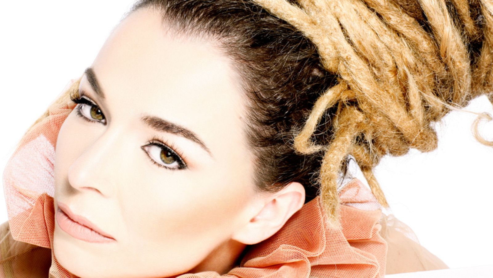 Eurovisión 2012 - Rona Nishliu representa a Albania en Eurovisión 2012 con la balada "Suus" - Eurovisión | Ver