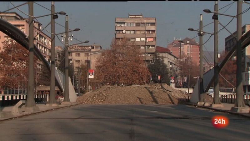 En Portada. "Crónica de Mitrovica"
