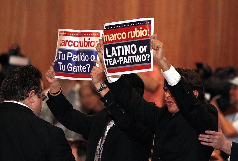 Los republicanos se pierden en la paradoja latina