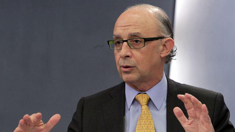 La ley de estabilidad presupuestaria incluirá sanciones del 0,2% del PIB para las CC.AA.