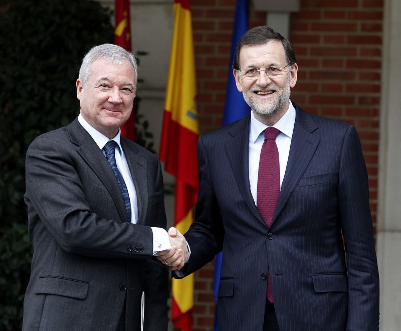 Valcárcel pide a Rajoy una nueva financiación