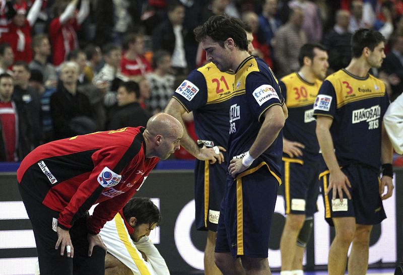 La selección española de balonmano se conjura para ganar la medalla de bronce
