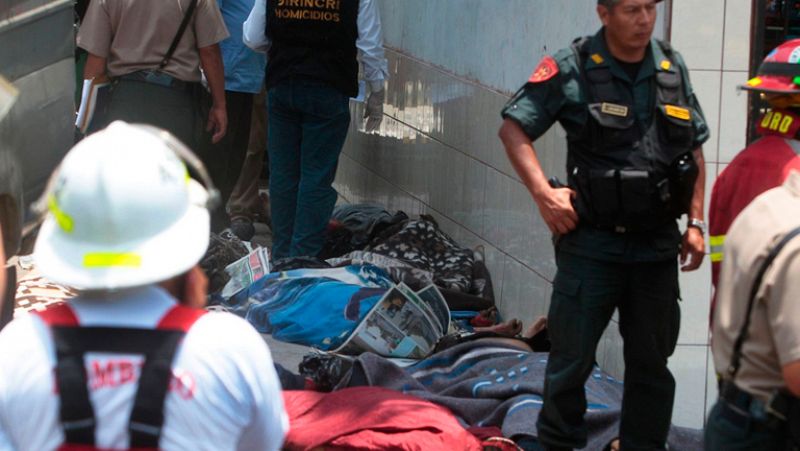 Al menos 26 muertos en un incendio en un centro de rehabilitación de Lima