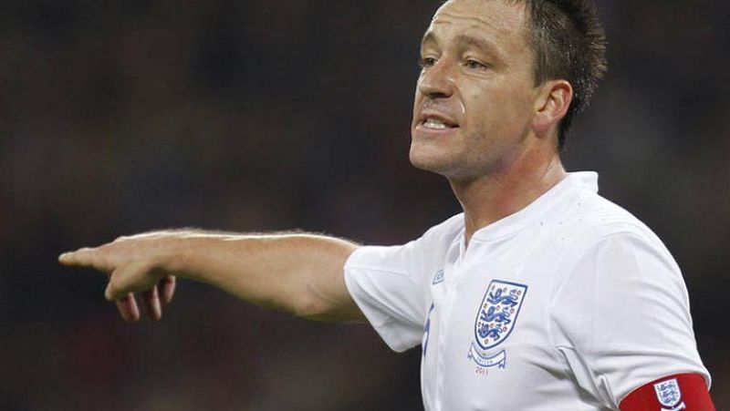 Inglaterra retira la capitanía a Terry hasta que se resuelva su acusación de racismo