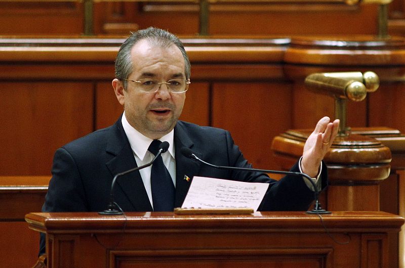 Dimite el primer ministro rumano tras las protestas contra sus medidas de austeridad