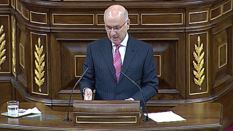 Los grupos parlamentarios piden a Rajoy un objetivo de déficit "realista" y estímulos económicos