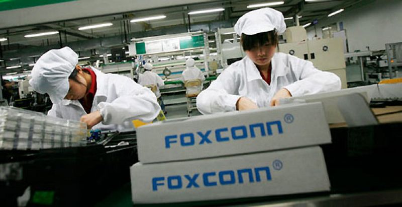'Hackean' un servidor de Foxconn y publican datos de acceso de Apple y Microsoft