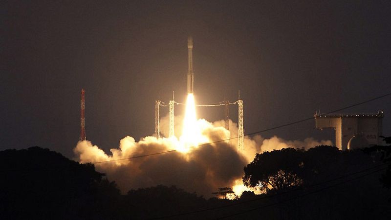 El primer cohete Vega de la ESA despega con éxito en su vuelo inaugural