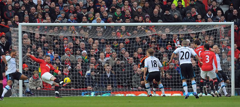 Manchester United, líder provisional de la Premier en otra jornada aciaga del Chelsea