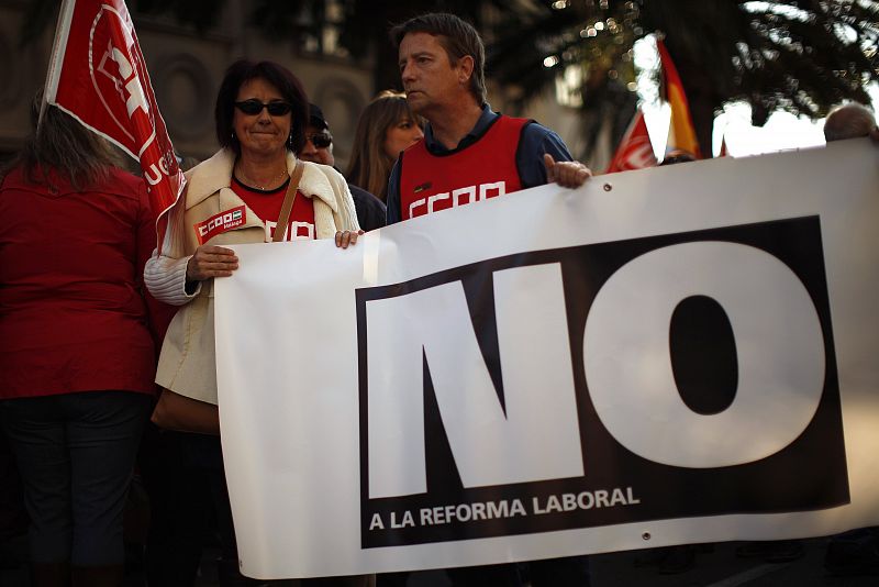 Minuto a Minuto: Cientos de miles de personas salen a las calles en España contra la reforma